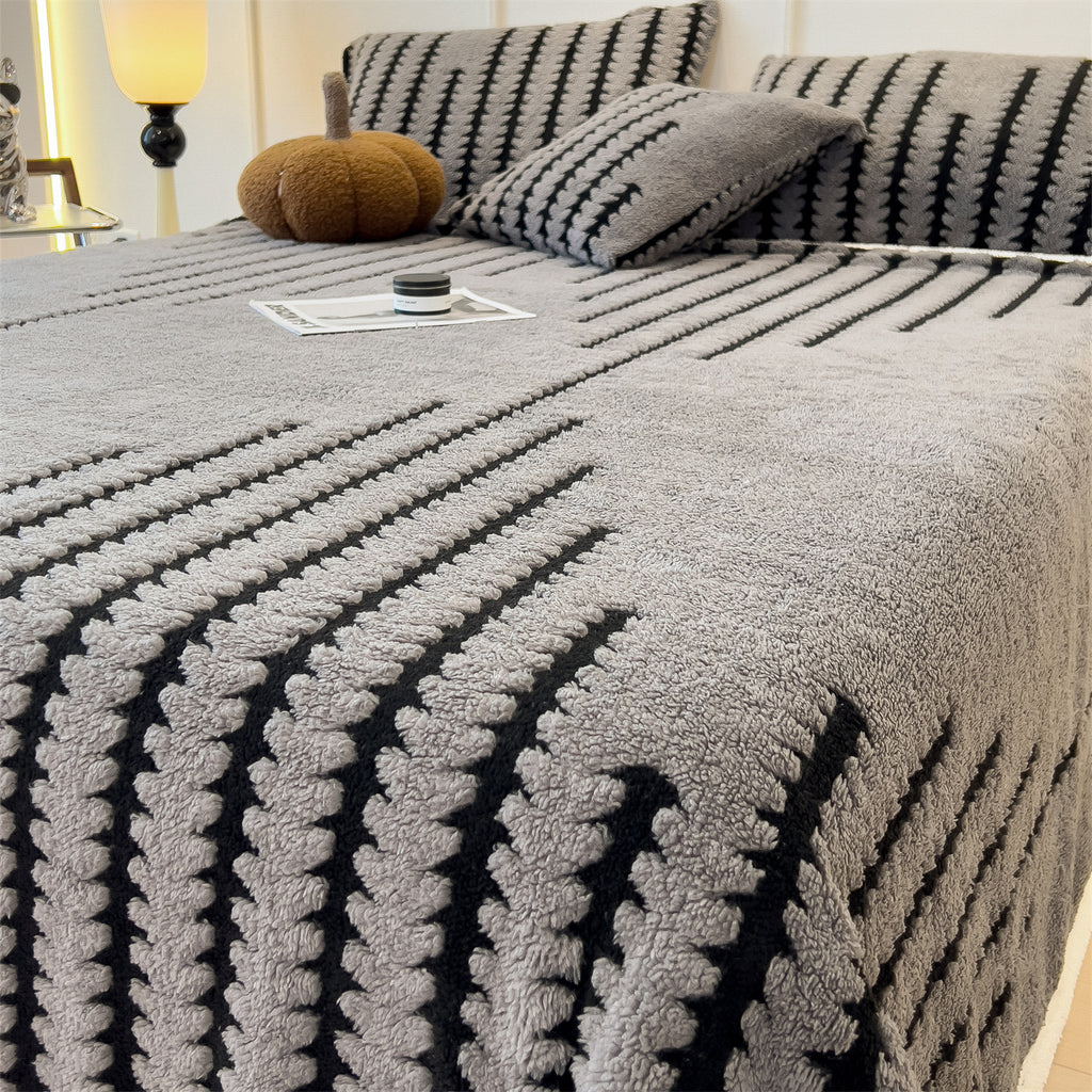 Textured Jacquard Throw Blanket – Thick Plush Fleece for Sofa & Bed – image 7