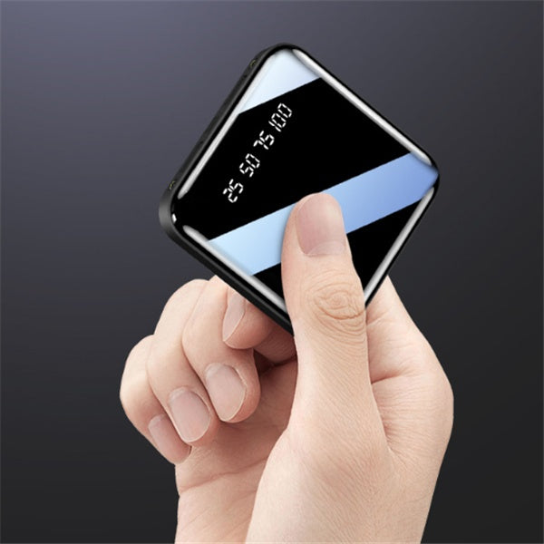 Mirror Finish Digital Display Power Bank – image 6