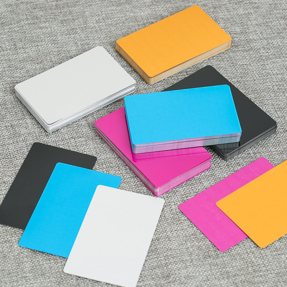 Aluminium Alloy Portable Colour Business Card Set – main image