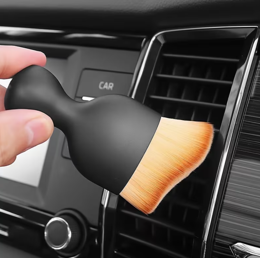 Car Air Vent Cleaning Brush – Soft Bristle Interior Detailing Tool