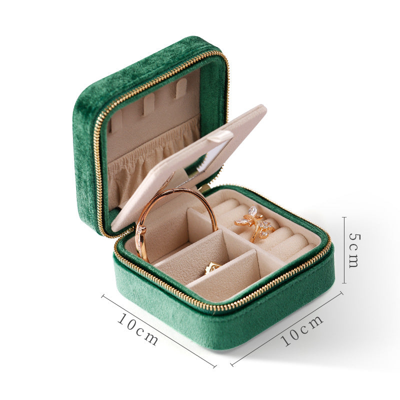 Velvet travel jewellery box - image 7