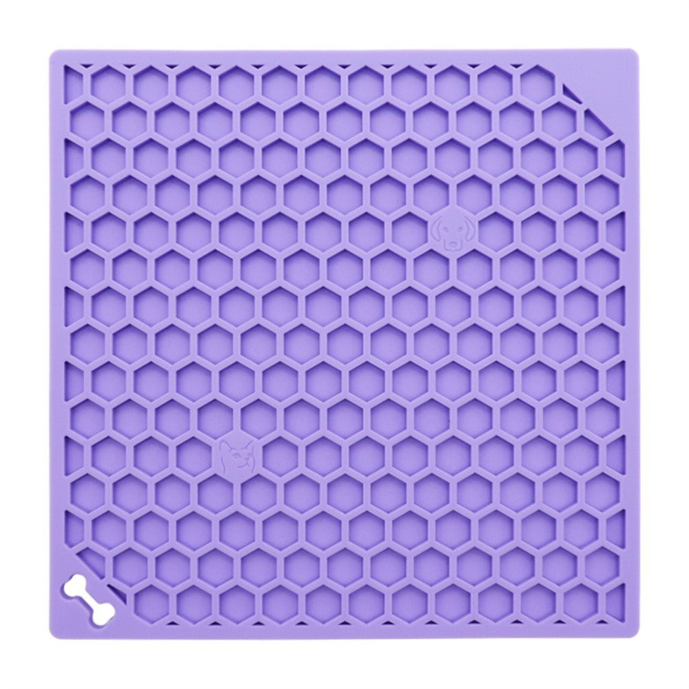 Honeycomb Lick Mat Slow Feeder – image 18