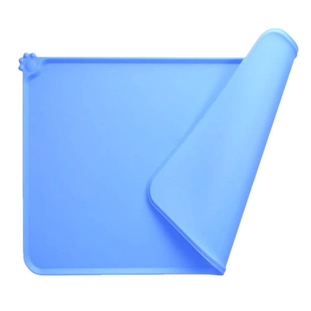Water-Resistant Silicone Pet Feeding Mat – image 4