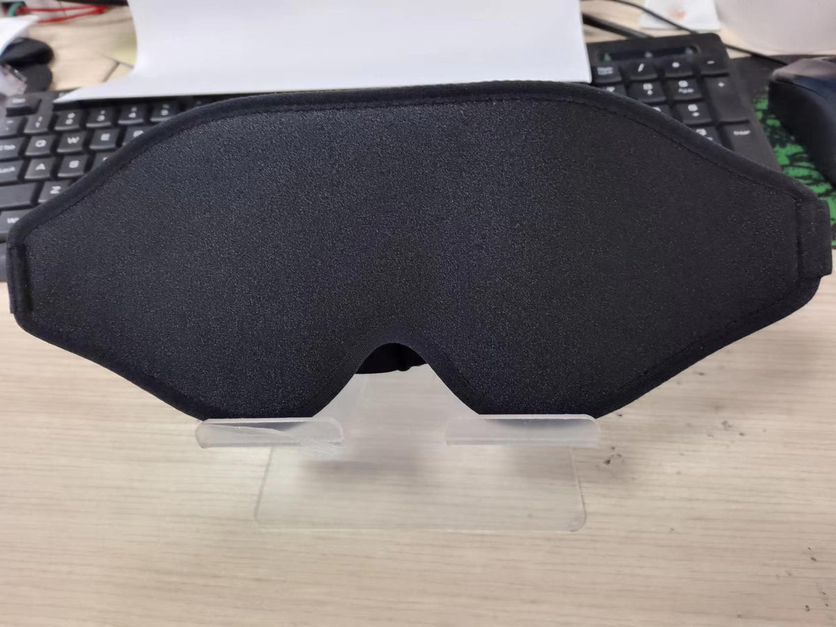 3D Shaped Sleeping Eye Mask – image 6