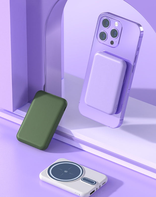 Magnetic Suction Wireless Charging Power Bank – image 2