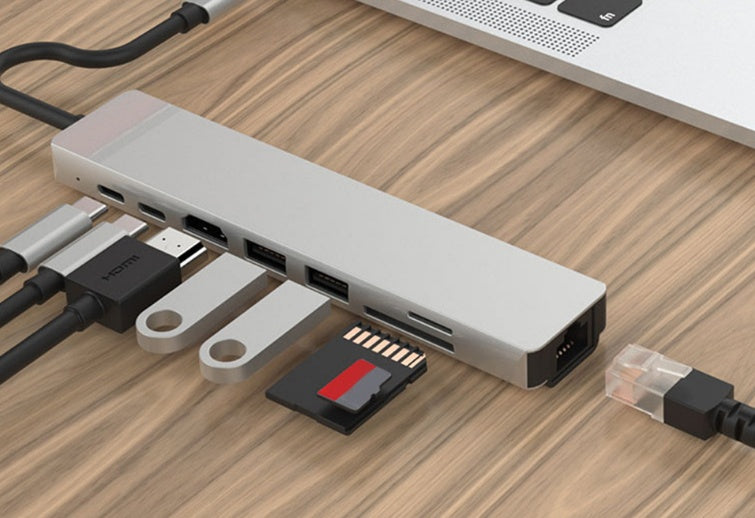 8-in-1 USB-C Docking Station Hub – image 2