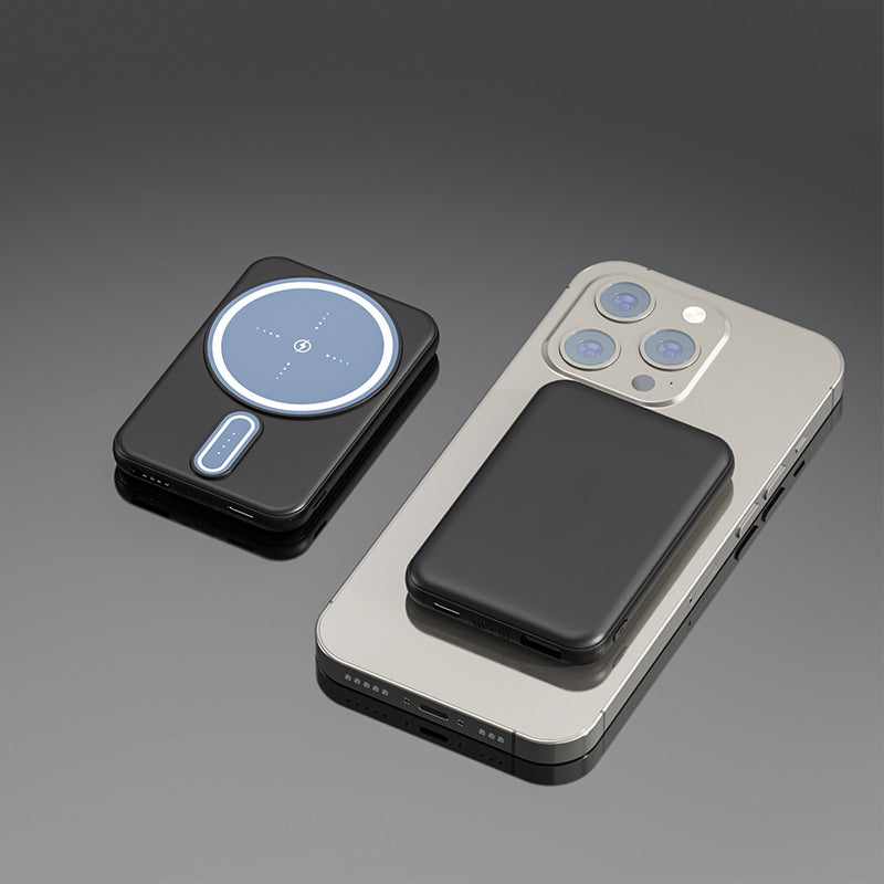 Magnetic Suction Wireless Charging Power Bank – image 6