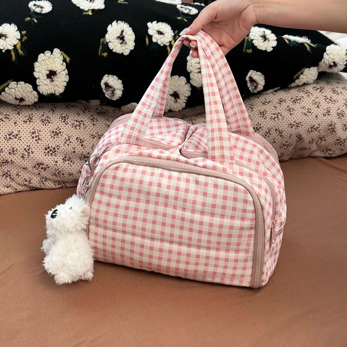 High-End Travel Portable Toiletry Organiser – image 19
