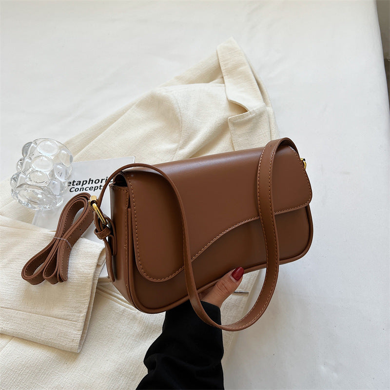 Fashion Simple New Flip Magnetic Buckle Shoulder Bag – image 4